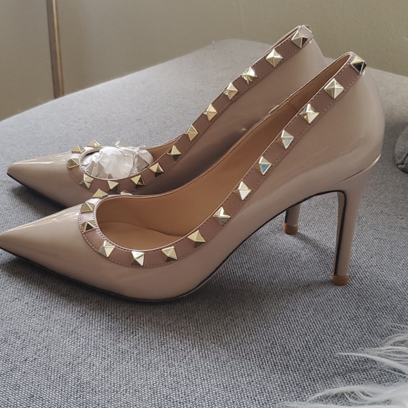 Studded heels - Picture 5 of 5